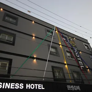 2* Motel Business Station