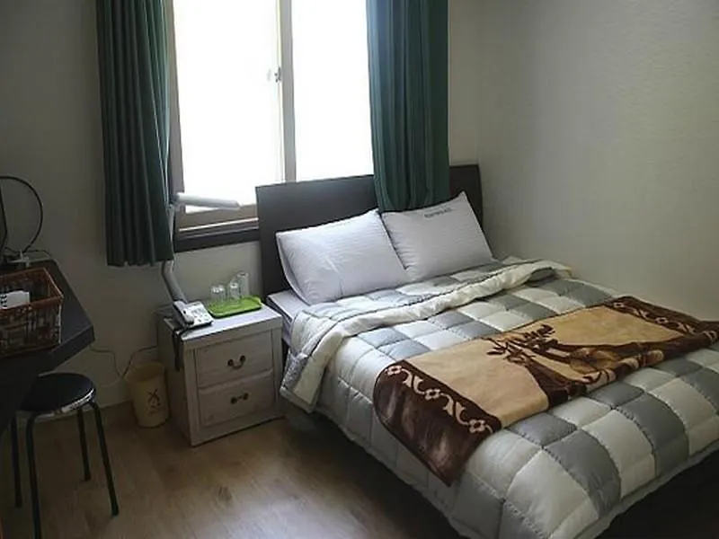 Busan Tower Guesthouse
